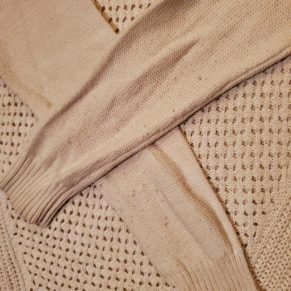 Large Stylus Off White Sweater - Picture 2 of 2